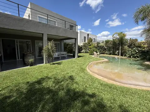 Alquiler de casa 3 dormitorios Lagoon Pilar 