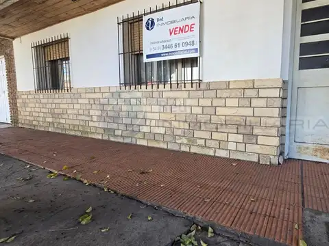 CASA EN CALLE BERTORA