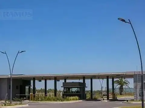 Terreno de 504 m2 en venta  en Carpinchos - Nordelta