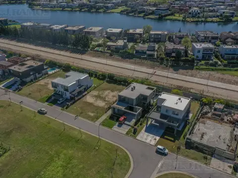 Terreno en Venta en Nordelta Carpinchos, USD 189.000