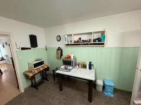 Depto Tipo Casa 3 ambientes con 2 baños