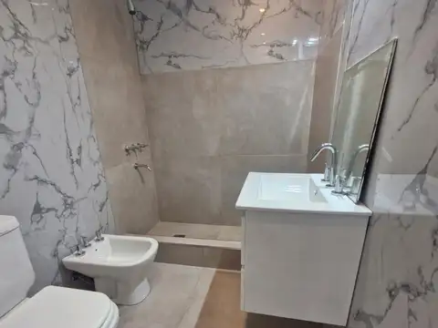 ALSINA 1200, Piso PB