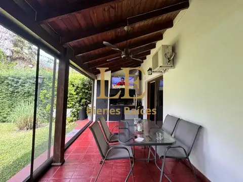 Casa 4 ambientes con 3 baños