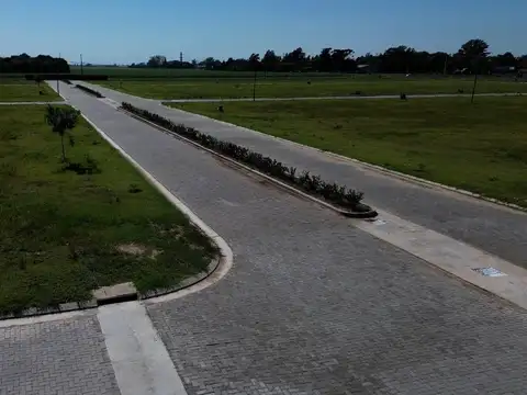 Terreno en Venta 30  mts Fondo