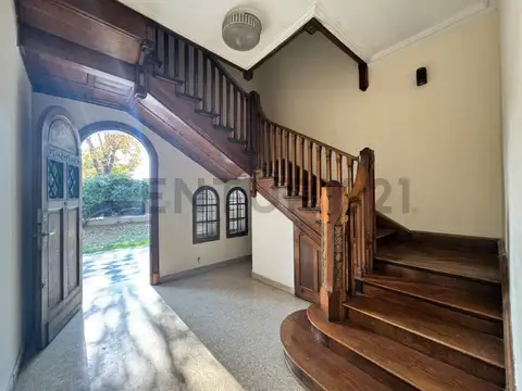 Casa en Alquiler en Villa Urquiza, USD 2.600
