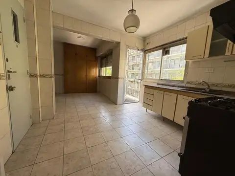 Departamento 3 ambientes con 2 baños