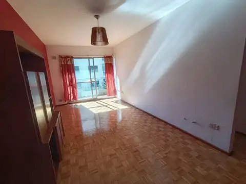 ALQUILER DEPARTAMENTO 3 AMBIENTES BALCON Y COCHERA