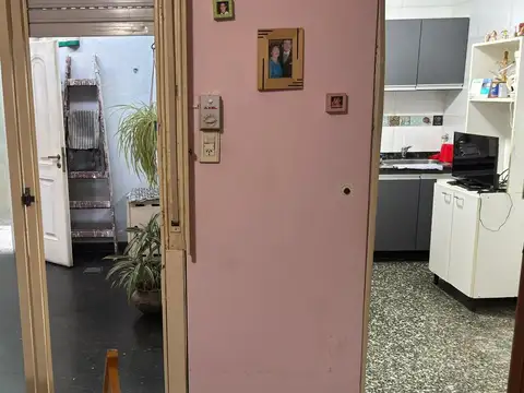 Depto Tipo Casa en Venta 60 años