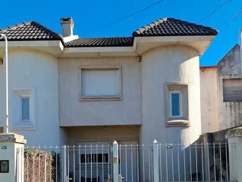 VENTA I DUPLEX 2 DORMITORIOS