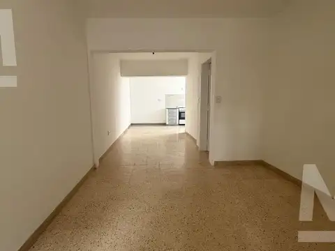 Casa en Alquiler con 1 cochera