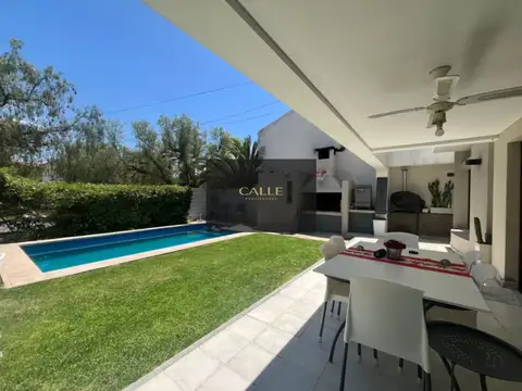 Casa en Venta de 3 dormitorios