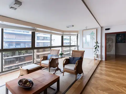 Departamento en Venta con 2 cocheras