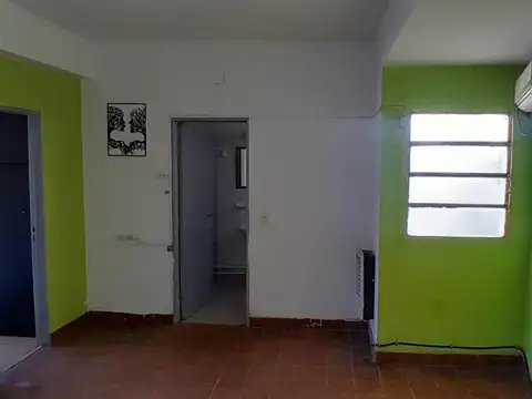 Depto Tipo Casa en Alquiler de 3 ambientes