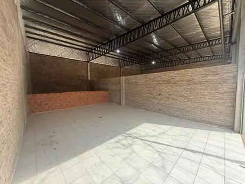 ALQUILER GALPÓN COMERCIAL – MERLO BARRIO ARCO IRIS