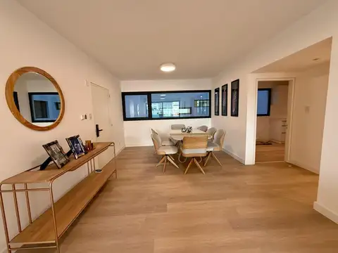 4 ambientes con dependencia y cochera en VAIV Olazábal en VENTA!