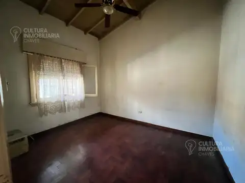 Casa 3 ambientes con 1 baño
