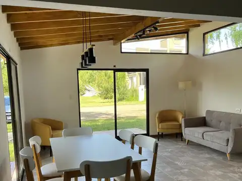 Casa en Venta al Este