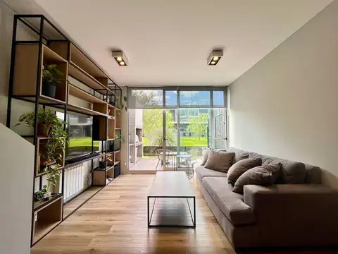 Casa de dos dormitorios, cochera y vista al río en Condominio, Alberdi