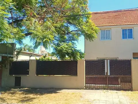 VENTA PH 4 Ambientes en Béccar con jardín/altillo