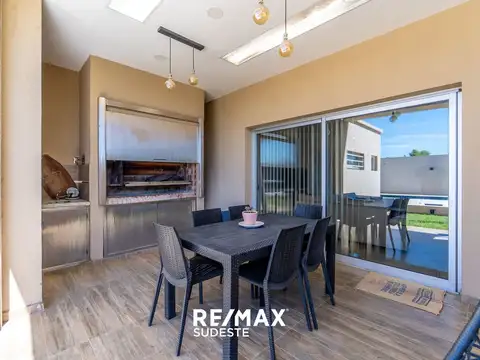 VENTA PROPIEDAD PREMIUN PALOS VERDES 3 DORMITORIOS