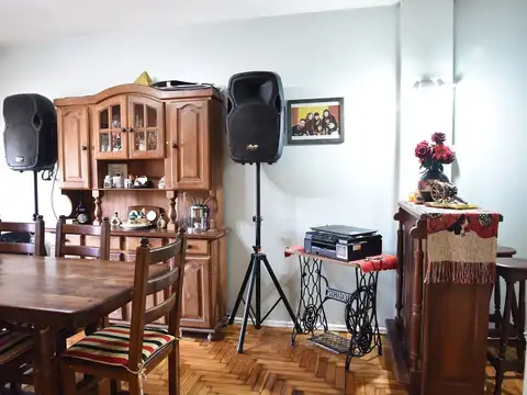 Departamento en Venta en Balvanera, USD 114.000