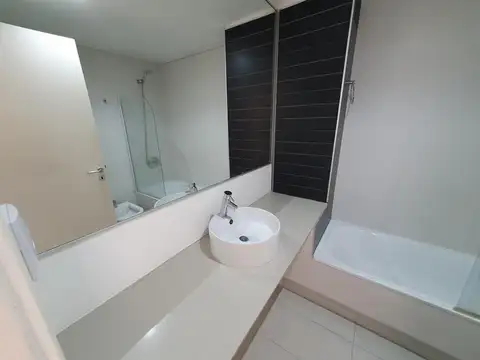 Departamento 4 ambientes con 3 baños