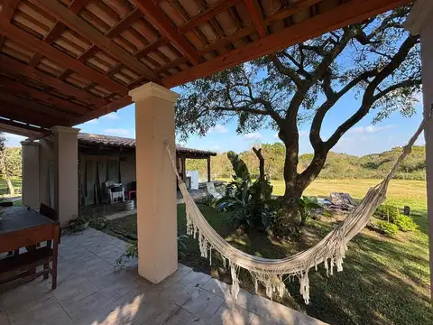 Casa en Venta con 1 cochera