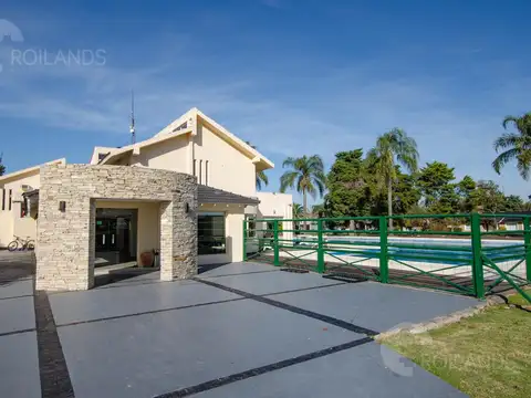 Casa de 4 amb en Venta en Boca Ratón Country Club, Pilar (Apta Crédito)