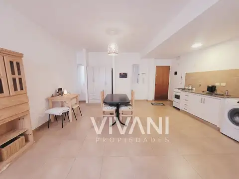 71 1400, Piso 0