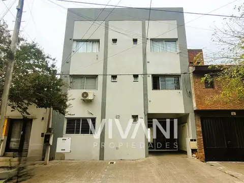 71 entre 23 y 24 La Plata - Venta Departamento Planta Baja