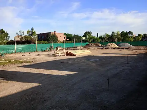 Altos de Campo Grande, Pilar