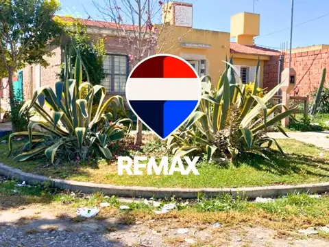 CASA VENTA BARRIO EL HUAICO ZONA NORTE 4 DORM