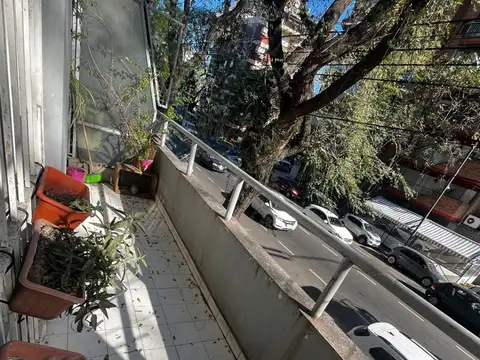 Departamento 3 ambientes con 2 baños