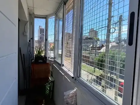 Depto Tipo Casa 5 ambientes con 2 baños