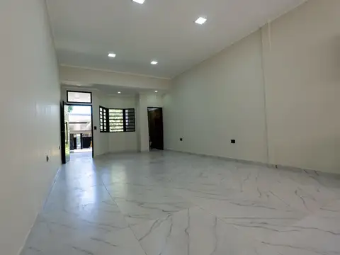 Casa 3 ambientes con 2 baños