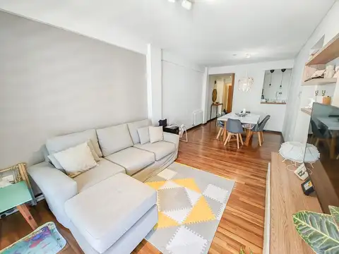 Departamento en Venta con 1 cocheras
