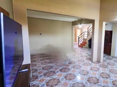 Depto Tipo Casa en Venta con 1 cocheras
