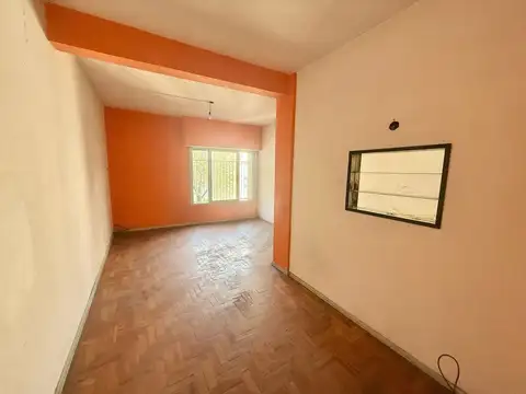 Venta depto tipo PH 3 amb Morón