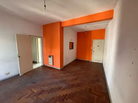 Depto Tipo Casa en Venta en Moron, USD 49.000