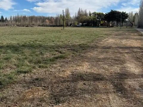Terreno en Venta 135  mts Frente