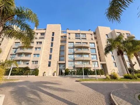 Islas del Golf - Nordelta con vista al lago