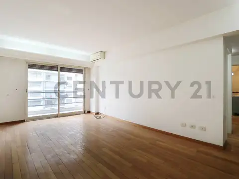 Departamento SEMIPISO de 4 ambientes con dependencia y espacio guarda coche – Excelente ubicación