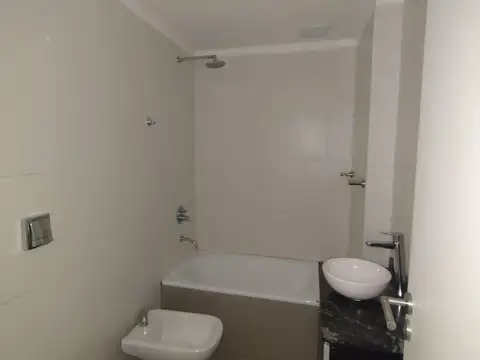 Manuela Pedraza 2300, Piso 2