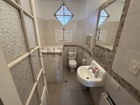 Guise 1600, Piso 1