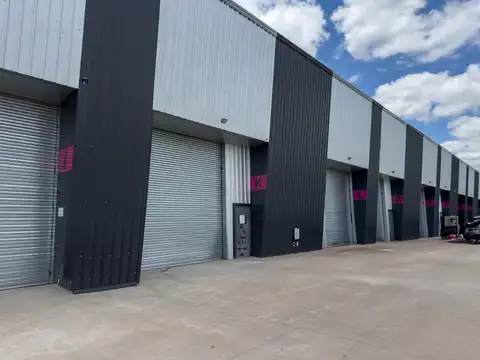 Alquiler Depósito en Espacio Nova, Canning