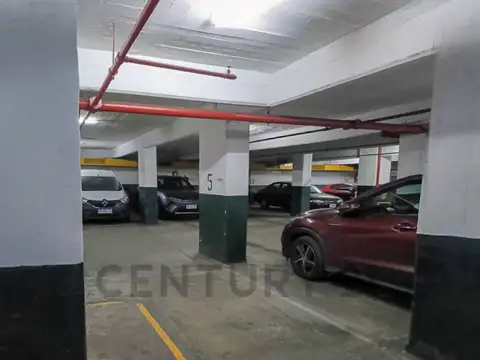 Palpa 2400, Piso 0