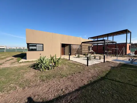 Casa en Venta en Fisherton, Rosario