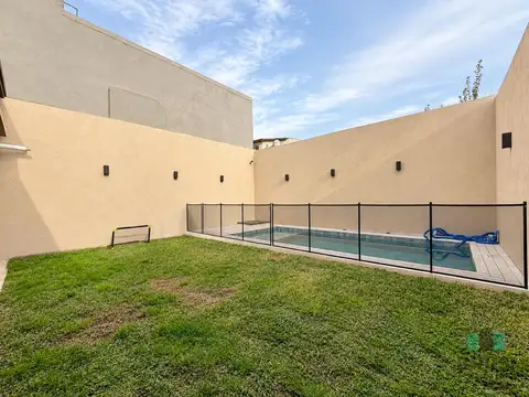 Casa en Venta 1 año