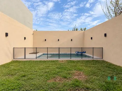 Casa en Venta en Banfield, USD 360.000