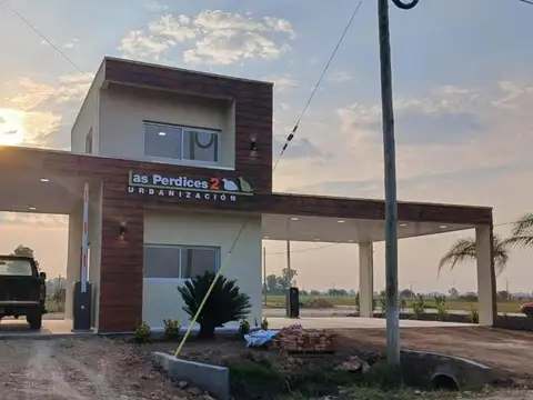 EXCELENTE OPORTUNIDAD TERRENO MUY AMPLIO